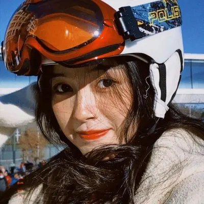 辣手美眉封面